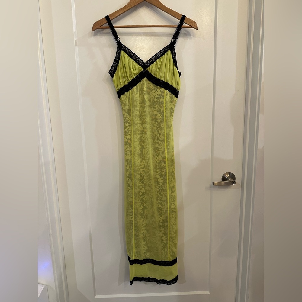 Urban Outfitters Lime Chemise-like Dress Size S